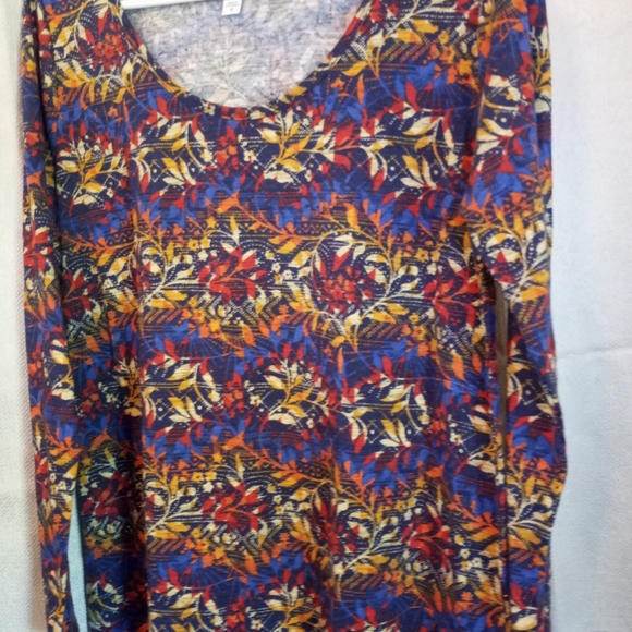 MEDIUM LYNNAE Tshirt. #1247 - Picture 5 of 7